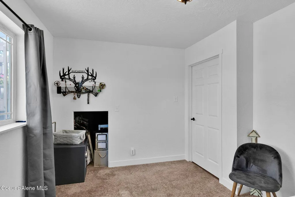 1150 N Townsend Loop Post Falls ID 83854
