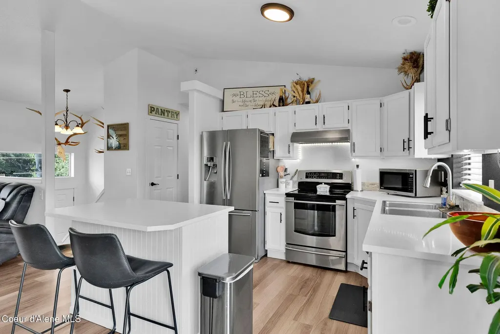 1150 N Townsend Loop Post Falls ID 83854