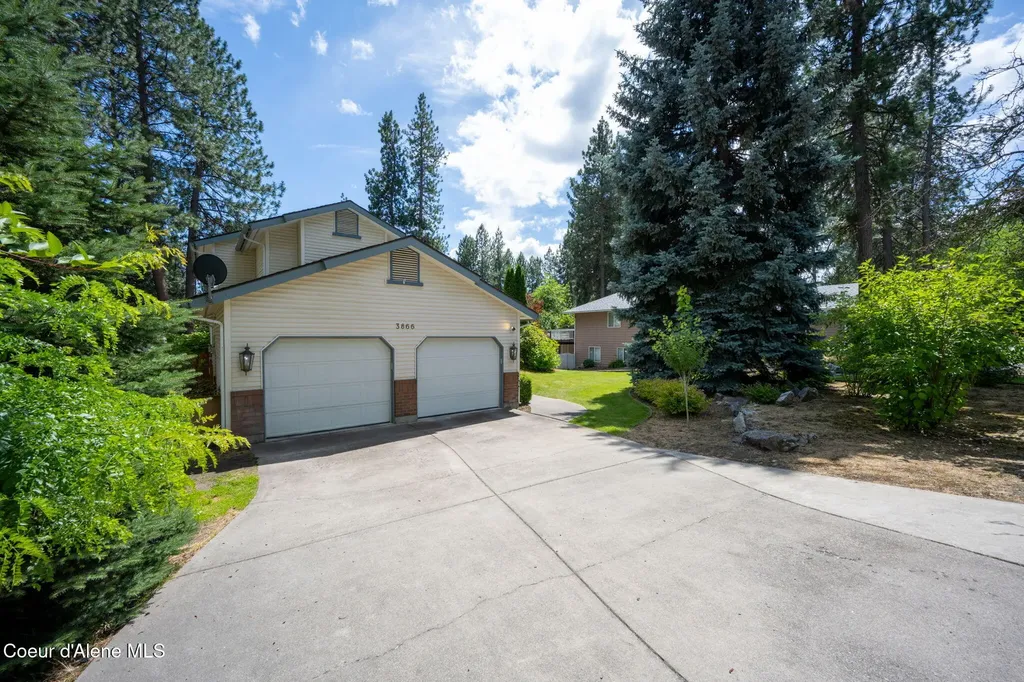 3866 N Player Drive Coeur D'alene ID 83815