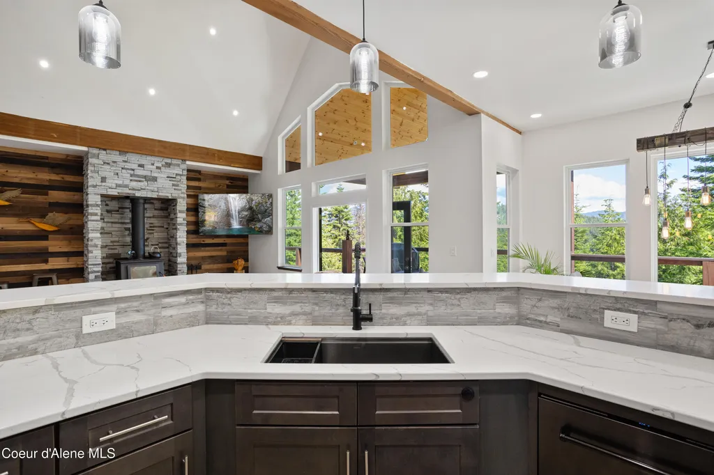 597 Kula Drive Sagle ID 83860