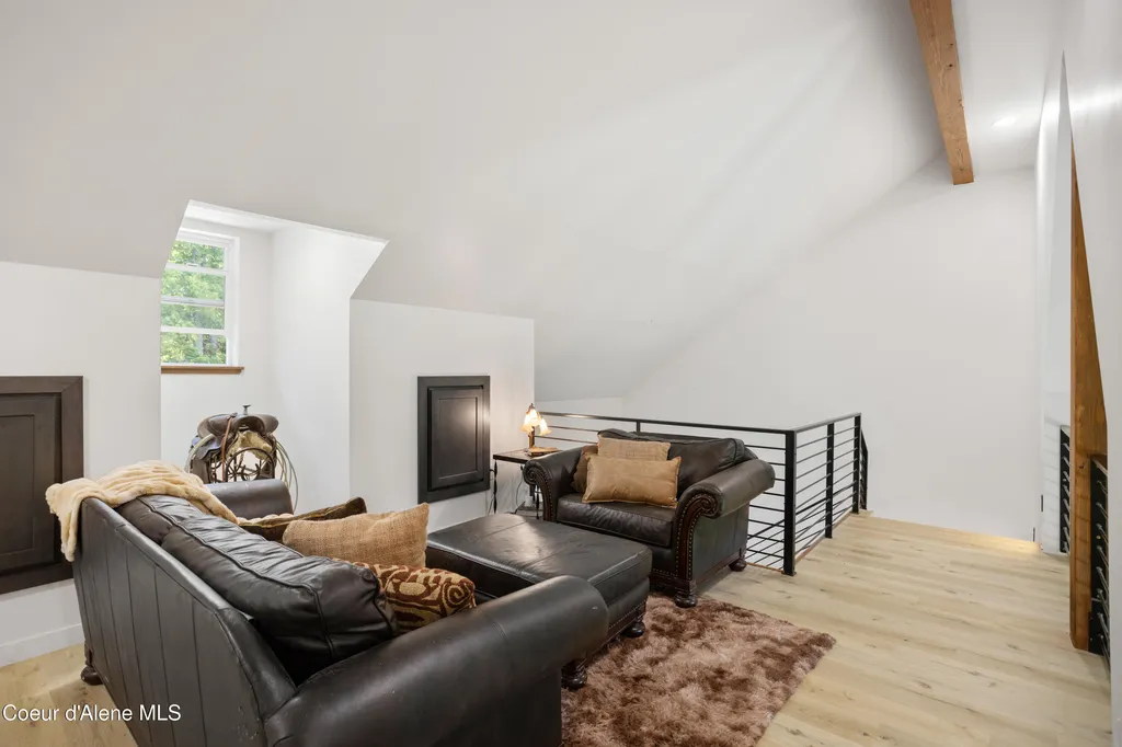 597 Kula Drive Sagle ID 83860