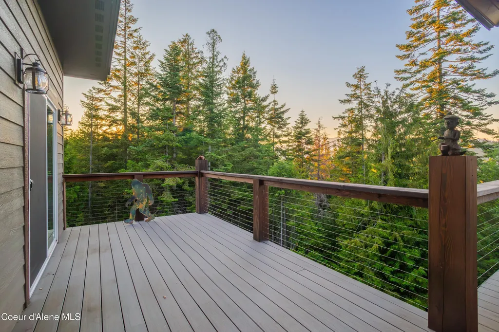 597 Kula Drive Sagle ID 83860