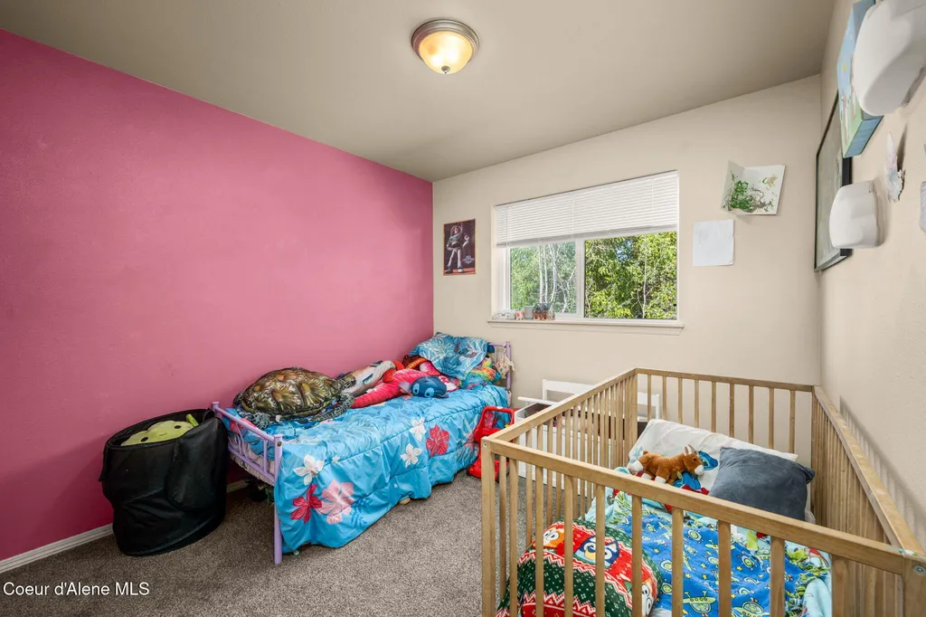 3293 N 10th Place Coeur D'alene ID 83815