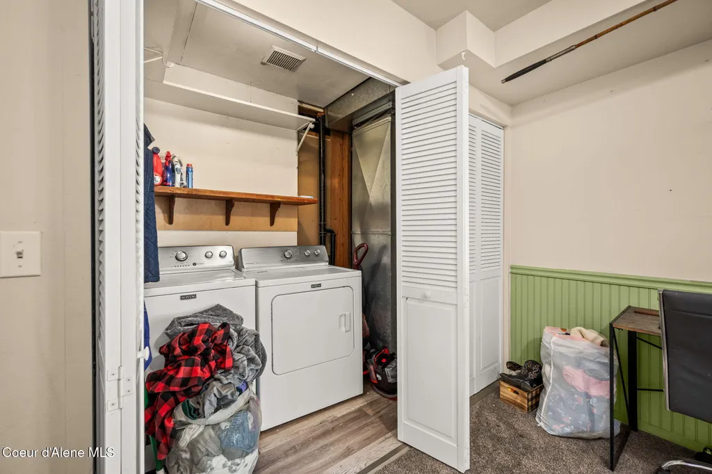 3293 N 10th Place Coeur D'alene ID 83815