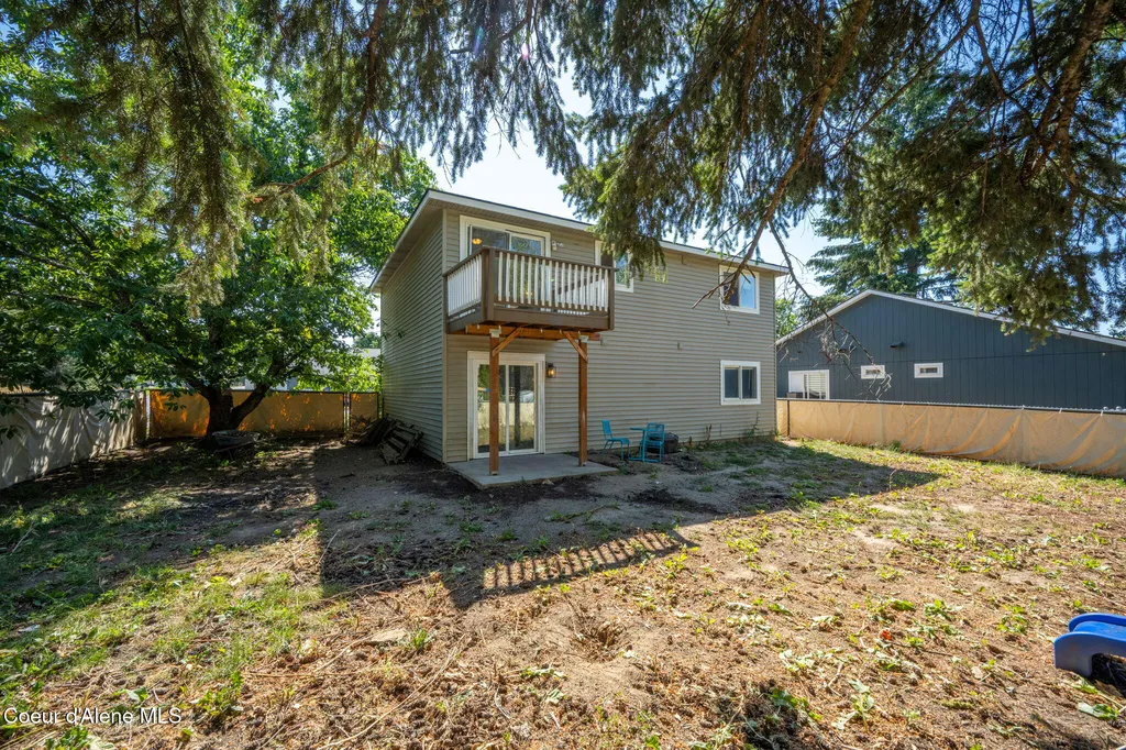 3293 N 10th Place Coeur D'alene ID 83815