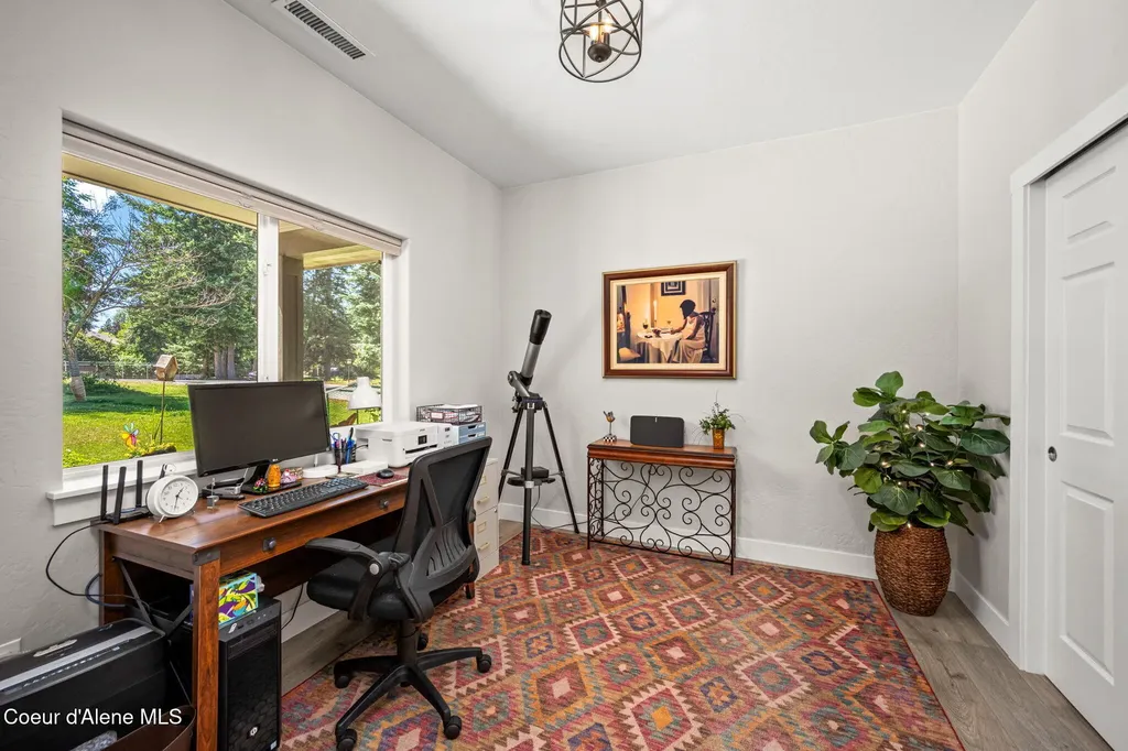 1427 E Loch Haven Drive Hayden ID 83835