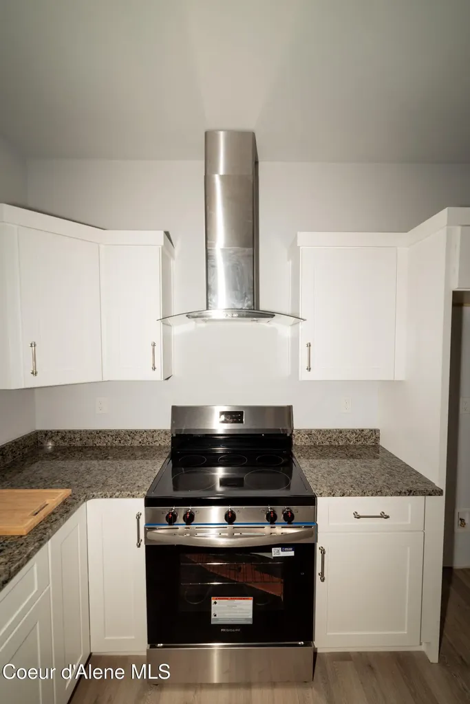 261 F Street Plummer ID 83851