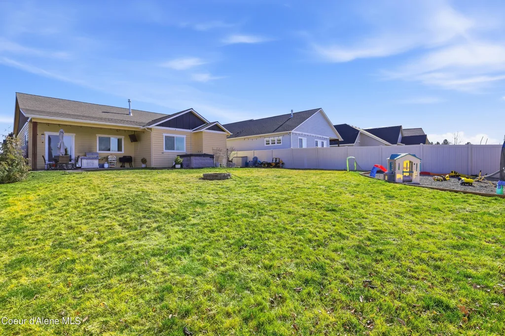 13421 N Shimmering Court Rathdrum ID 83858