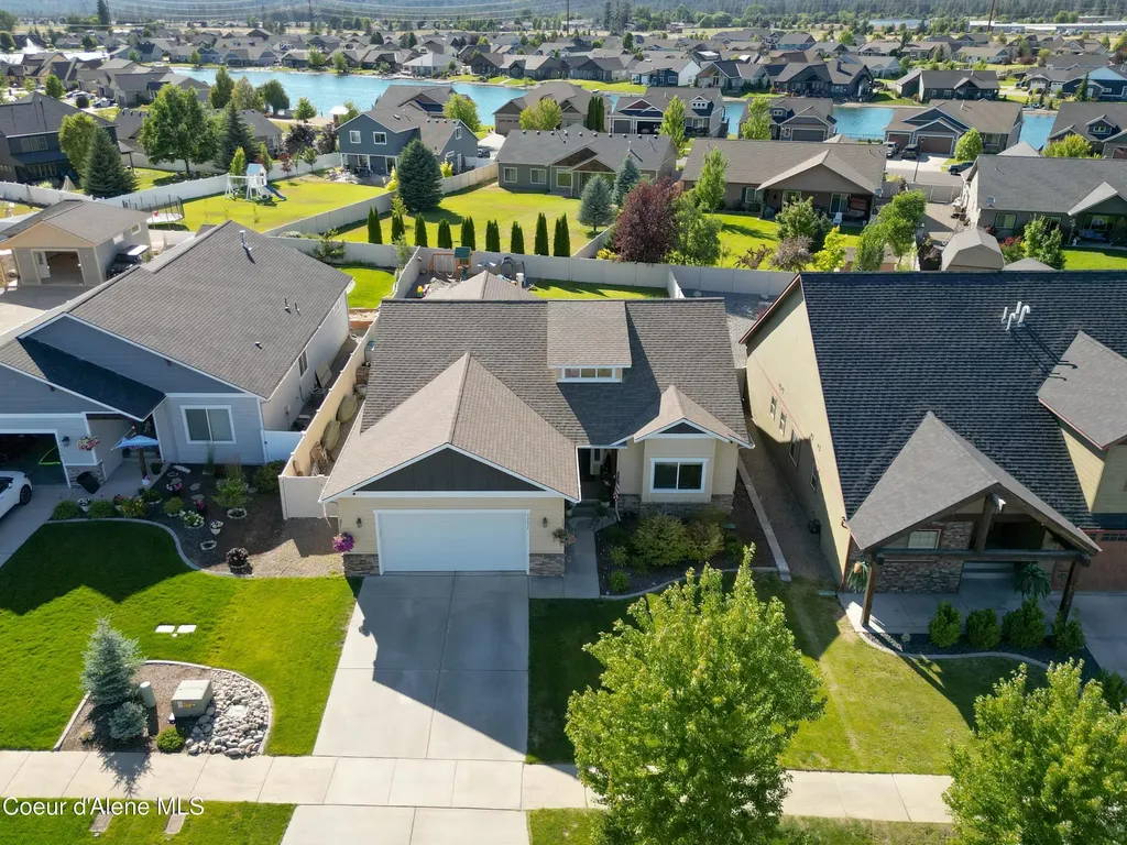 13421 N Shimmering Court Rathdrum ID 83858