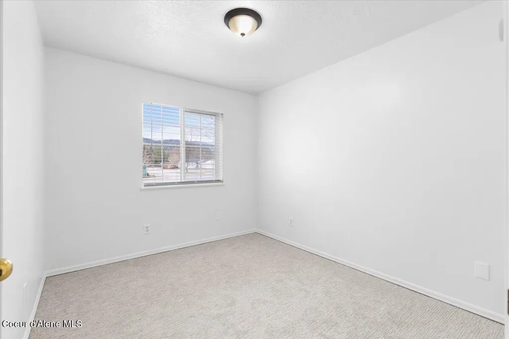 6648 W Legacy Drive Rathdrum ID 83858