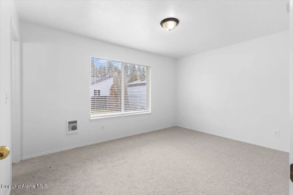 6648 W Legacy Drive Rathdrum ID 83858
