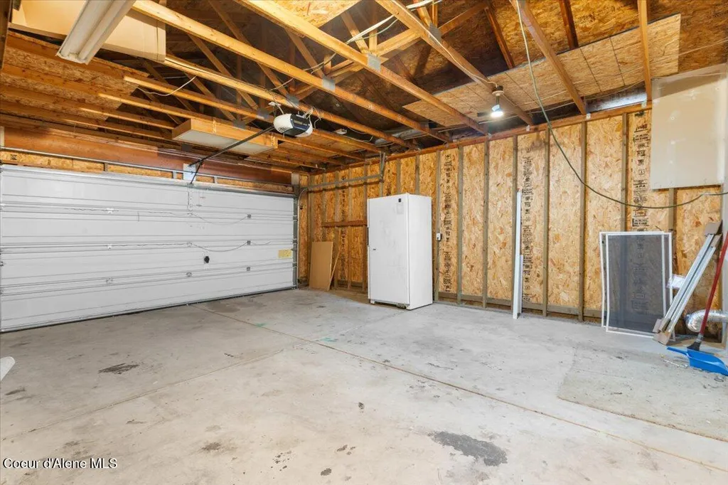 6648 W Legacy Drive Rathdrum ID 83858