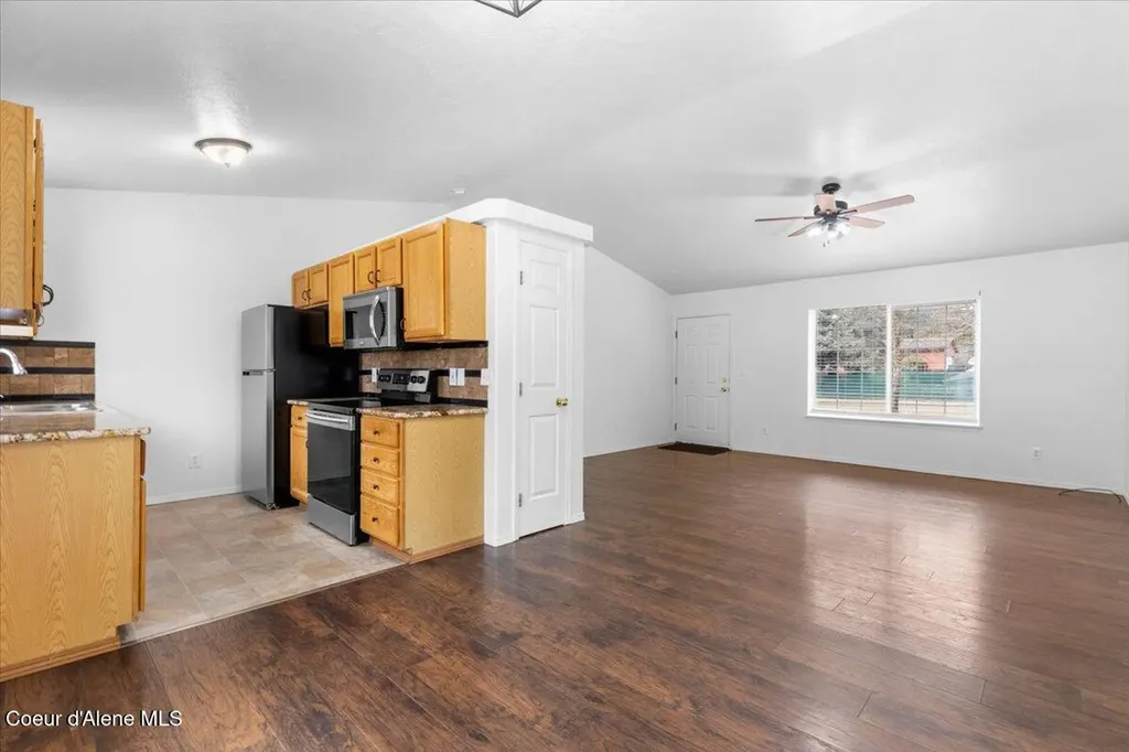6648 W Legacy Drive Rathdrum ID 83858