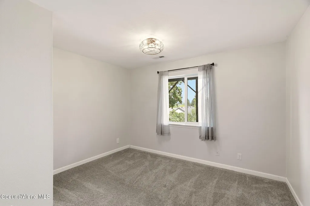 2795 N Rawhide Ridge Road Post Falls ID 83854