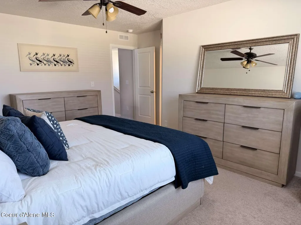 229 E Sandmyrtle Avenue Hayden ID 83835