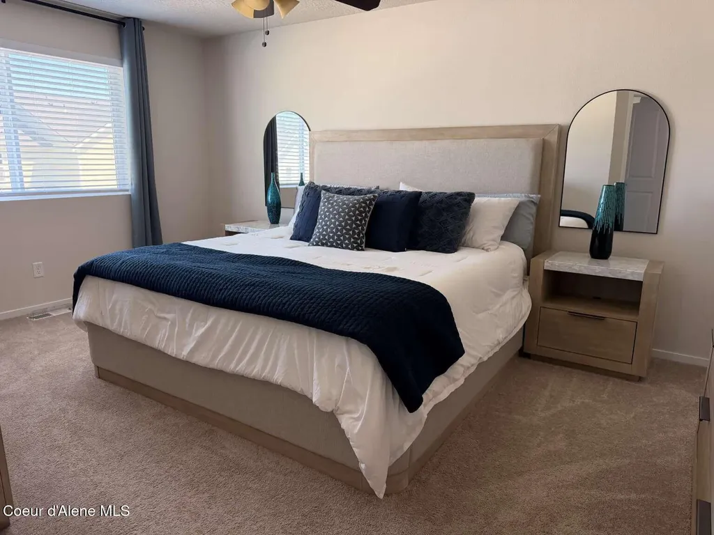 229 E Sandmyrtle Avenue Hayden ID 83835