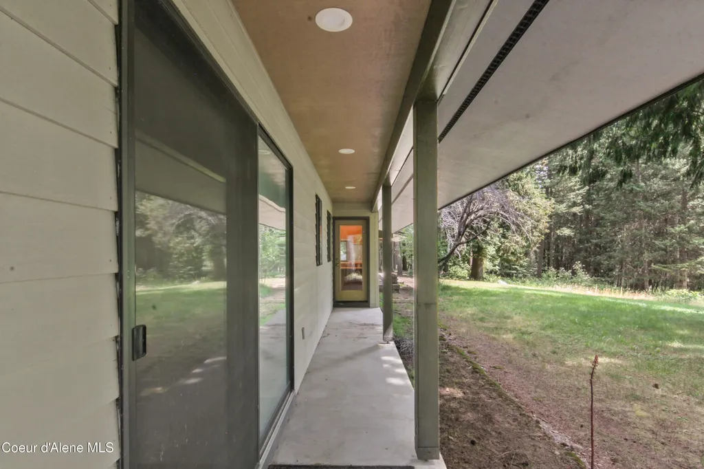 150 Denali Road Sagle ID 83860