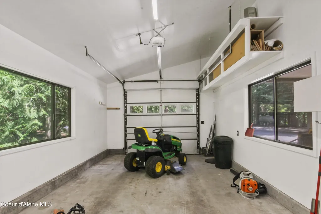 150 Denali Road Sagle ID 83860