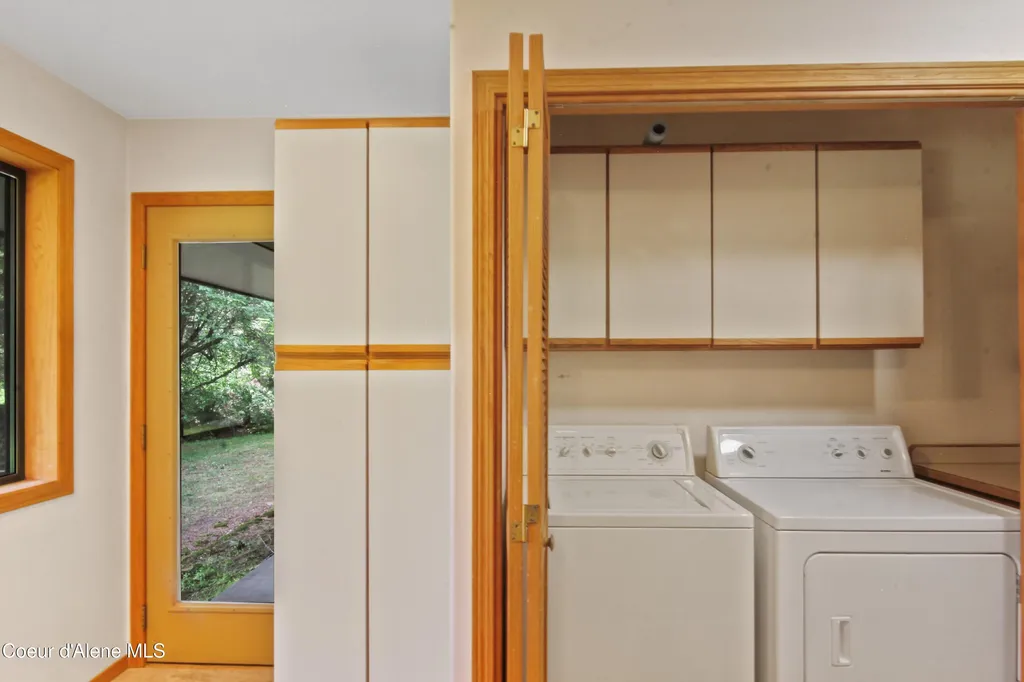 150 Denali Road Sagle ID 83860