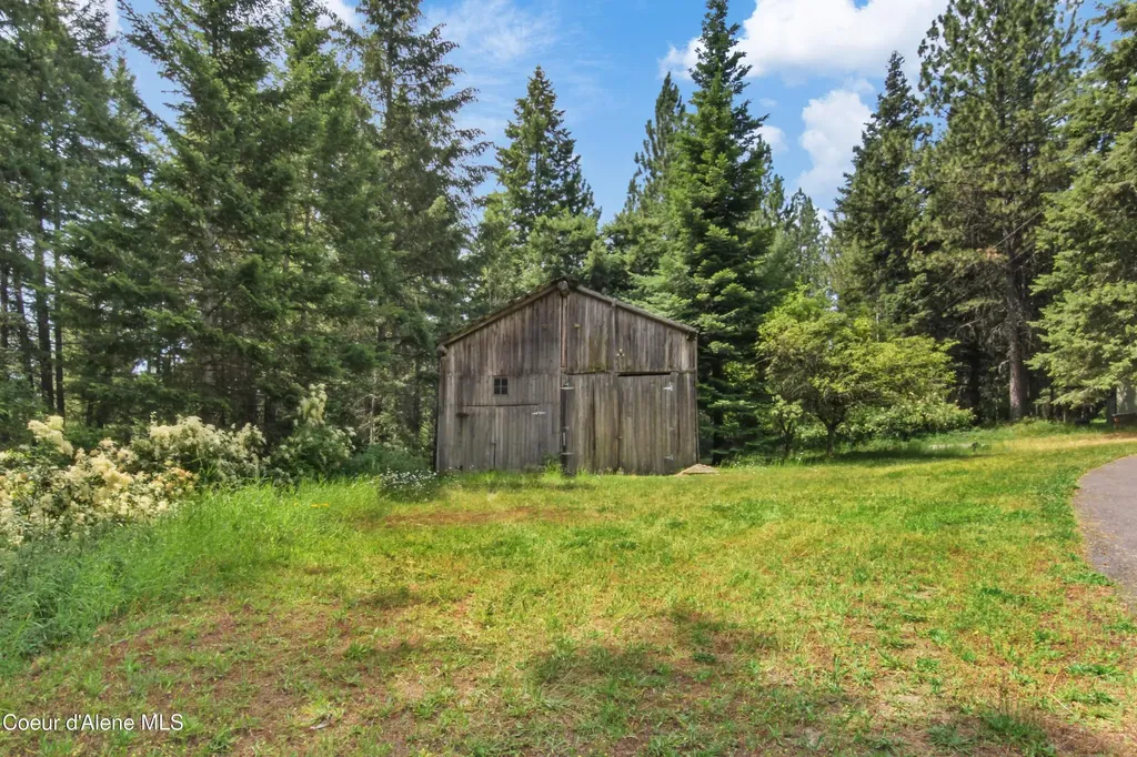 150 Denali Road Sagle ID 83860