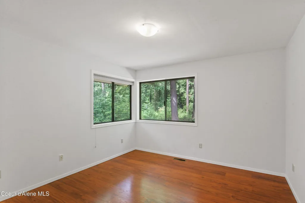150 Denali Road Sagle ID 83860
