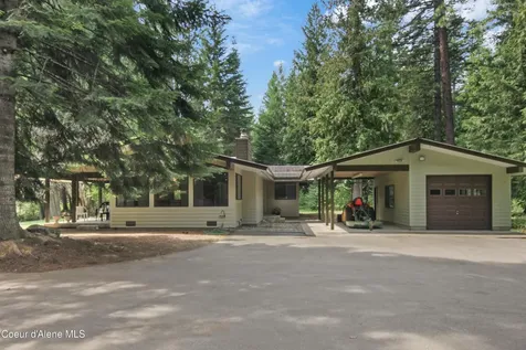 150 Denali Road Sagle ID 83860