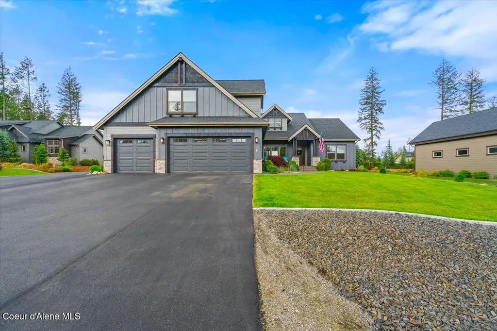 11633 N Spiraea Lane Hayden ID 83835