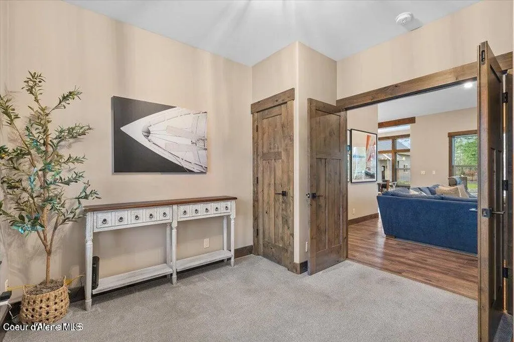 11633 N Spiraea Lane Hayden ID 83835