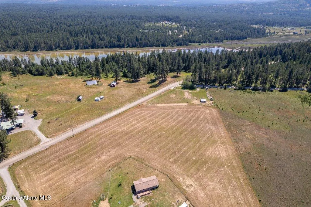 30 Sawbuck Road Spirit Lake ID 83869