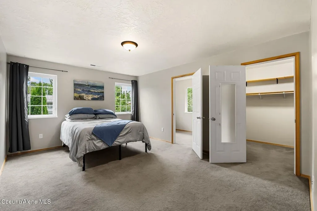 1505 Spruce Street Sandpoint ID 83864