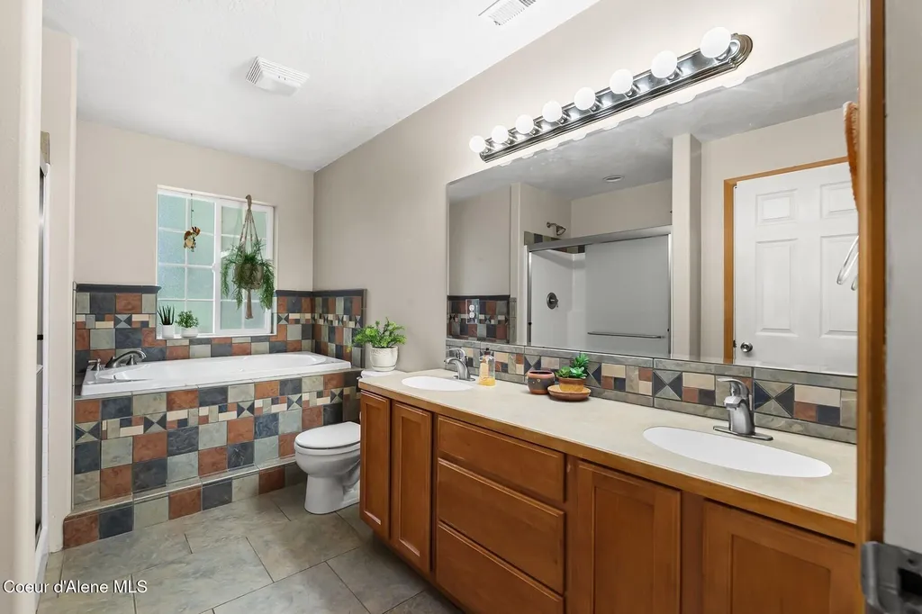 1505 Spruce Street Sandpoint ID 83864