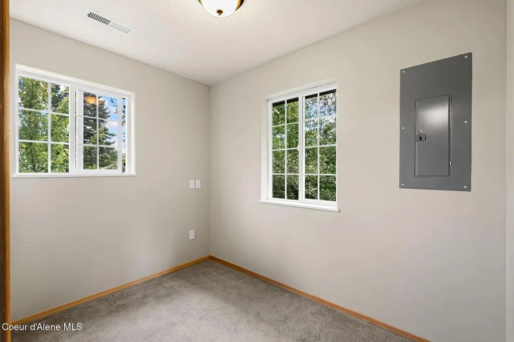 1505 Spruce Street Sandpoint ID 83864