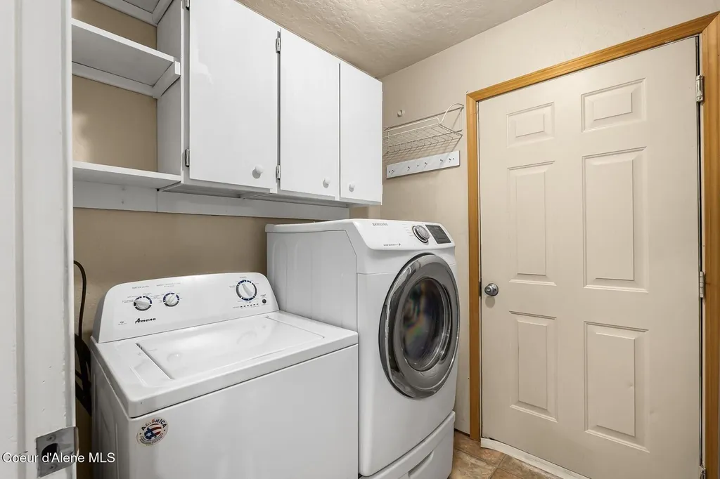 1505 Spruce Street Sandpoint ID 83864