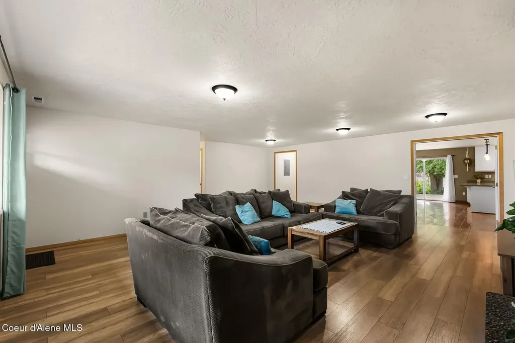 1505 Spruce Street Sandpoint ID 83864