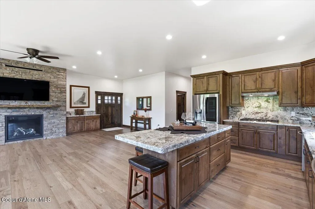 216 Mara Meadows Athol ID 83801