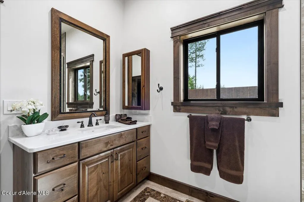 216 Mara Meadows Athol ID 83801