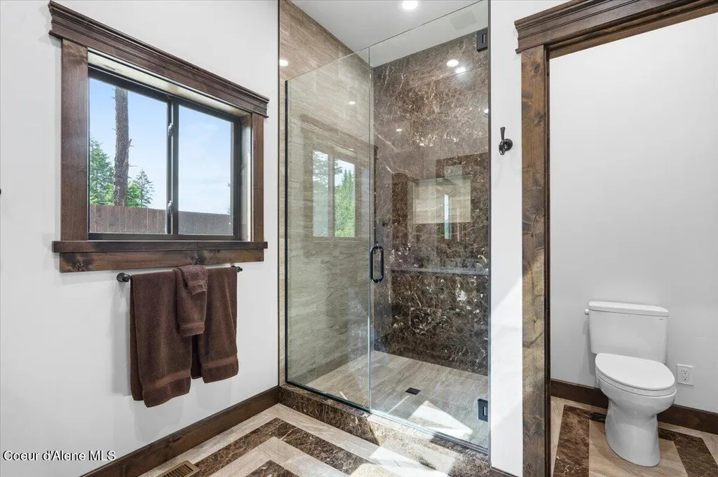 216 Mara Meadows Athol ID 83801