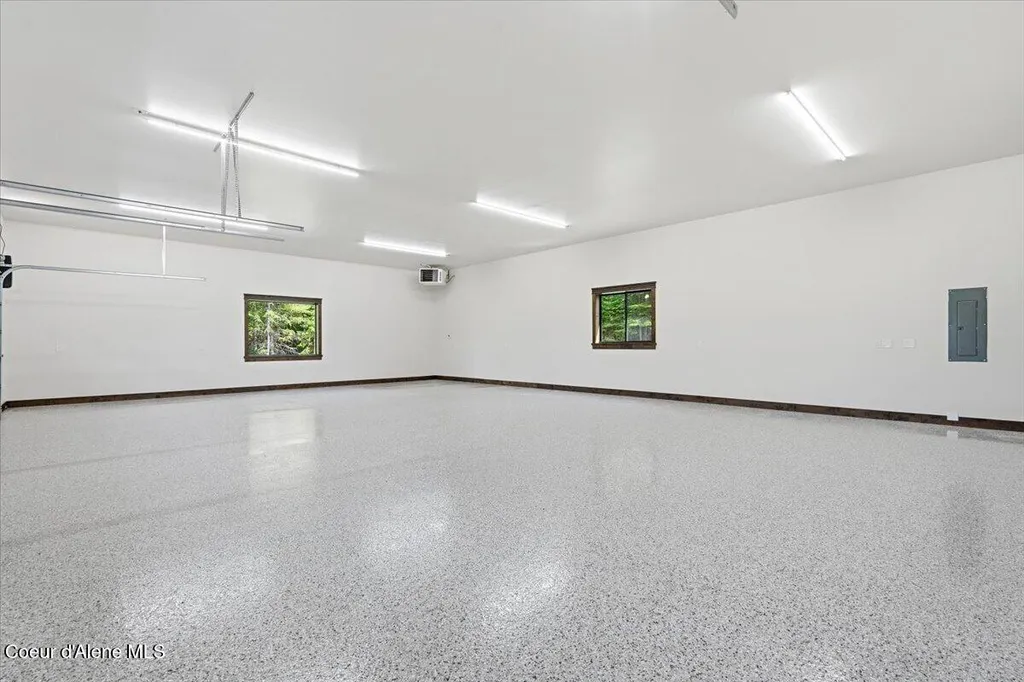 216 Mara Meadows Athol ID 83801