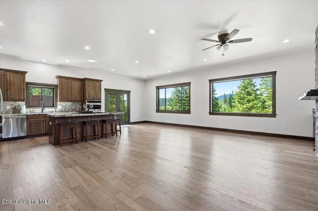 216 Mara Meadows Athol ID 83801