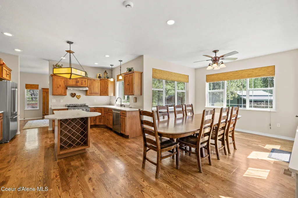 7308 E Greyridge Road Athol ID 83801