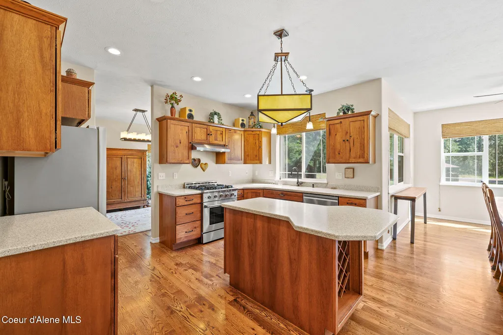 7308 E Greyridge Road Athol ID 83801