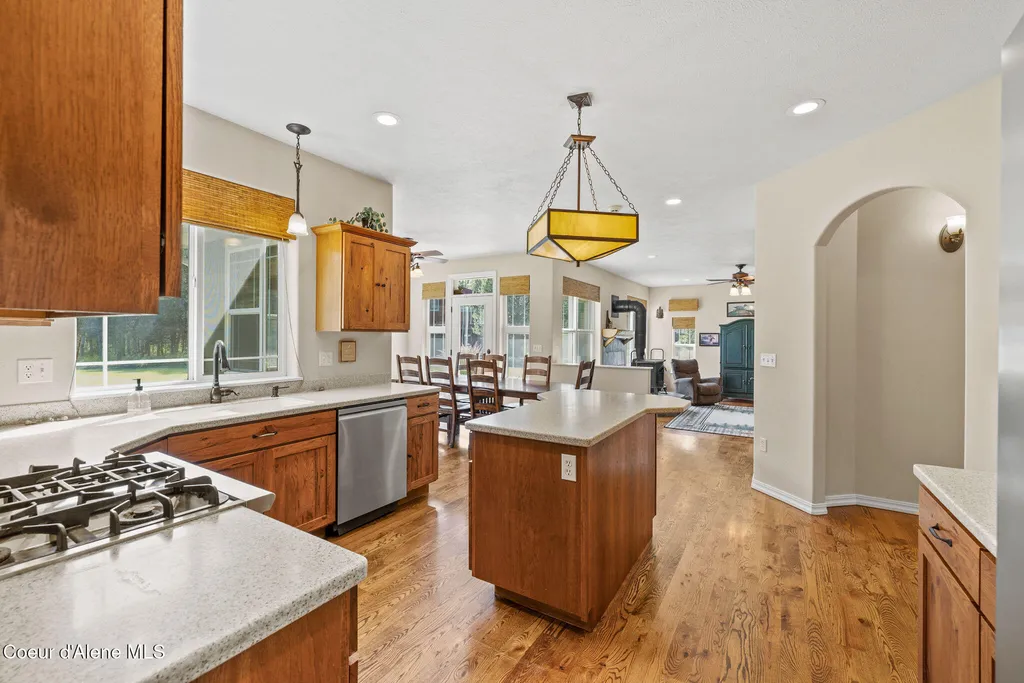 7308 E Greyridge Road Athol ID 83801