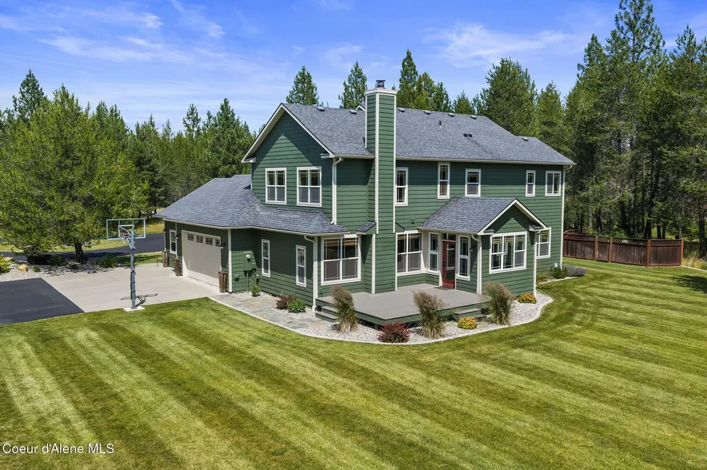7308 E Greyridge Road Athol ID 83801