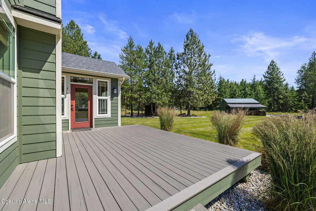 7308 E Greyridge Road Athol ID 83801