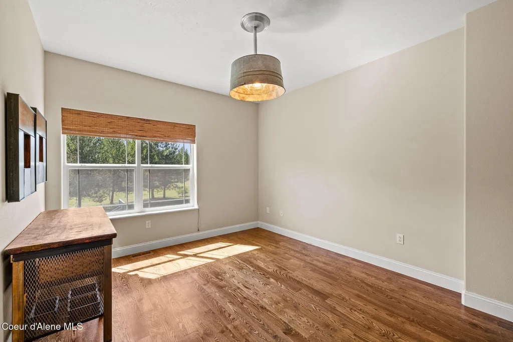 7308 E Greyridge Road Athol ID 83801
