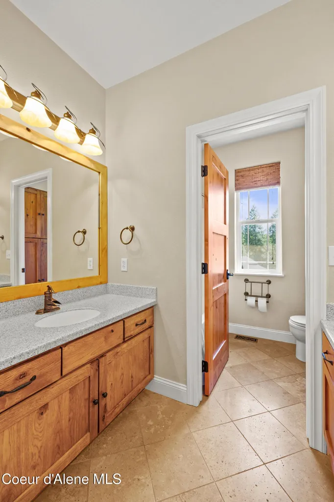 7308 E Greyridge Road Athol ID 83801