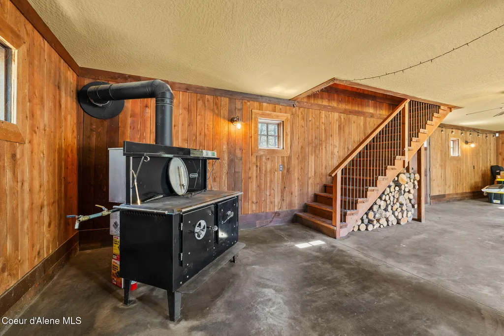 7308 E Greyridge Road Athol ID 83801