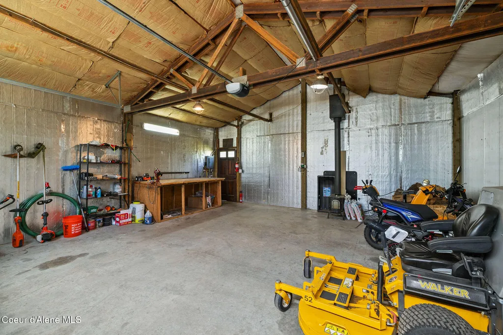 7308 E Greyridge Road Athol ID 83801