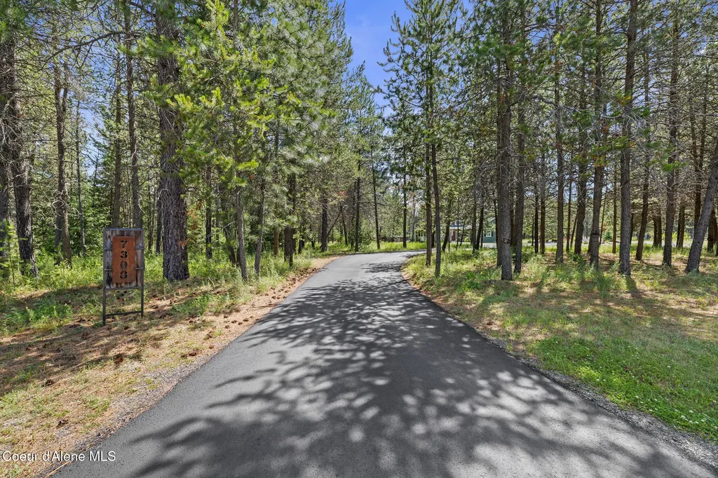 7308 E Greyridge Road Athol ID 83801