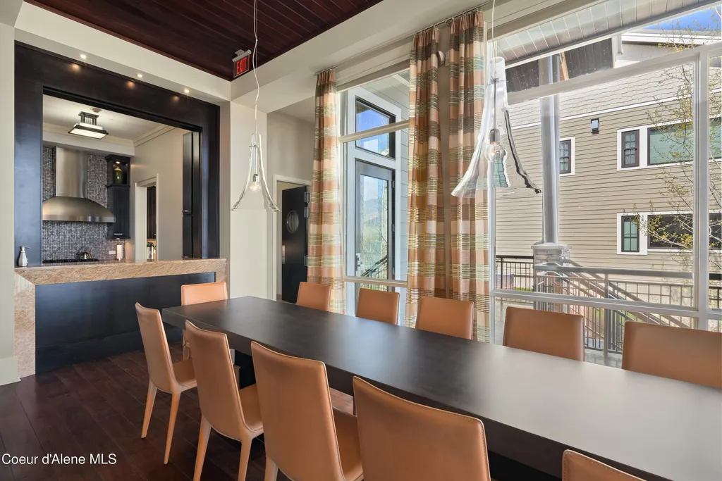 802 Sandpoint Avenue #8403 Sandpoint ID 83864